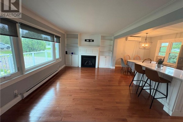 Living room/Dining room - 114 Hill, Wahnapitae, ON P0M3C0 Photo 5