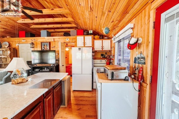 114 Irwin's Point Road, Baie Verte, NB E4M1H4 Photo 5