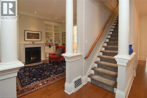 4pc Bathroom - 114 Melville Street, Dundas, ON L9H2A5 Photo 5