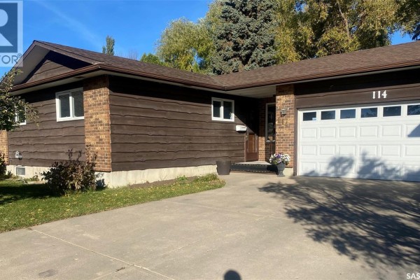 114 Willoughby Crescent, Saskatoon