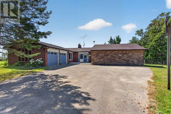 Living room - 1140 Farmstead Road, Kawartha Lakes, ON K0M2M0 Photo 3
