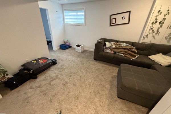 Bedroom 3 - 11402 133 Av Nw, Edmonton, AB T5E1E3 Photo 5