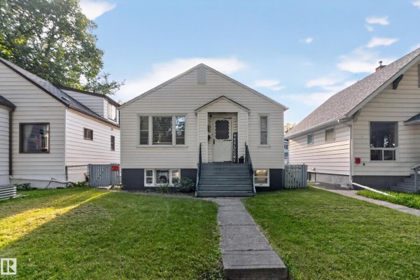 11406 83 St Nw, Edmonton, AB, photo 3