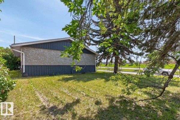 11408 127 Av Nw, Edmonton, AB T5E0C6 Photo 5