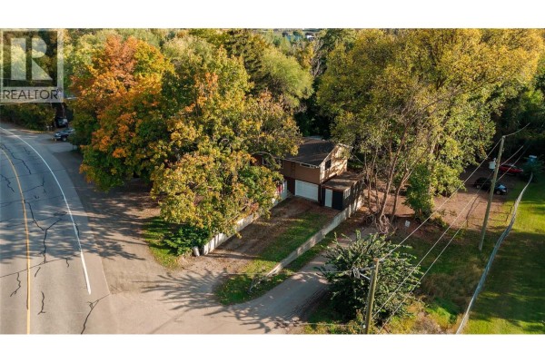 11408 Kalmalka Road, Coldstream, BC, photo 3