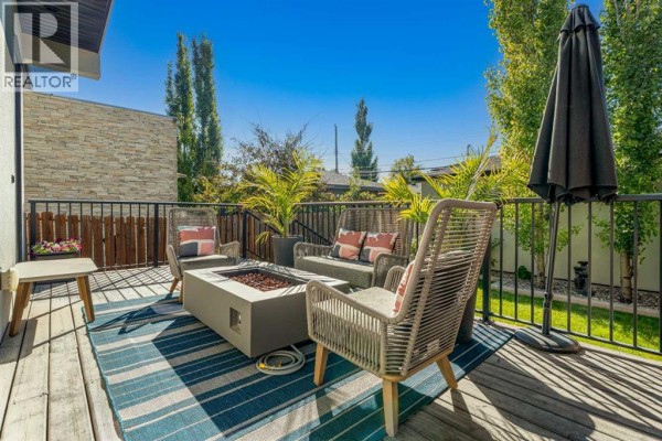 Foyer - 1141 Renfrew Drive Ne, Calgary, AB T2E5H9 Photo 3