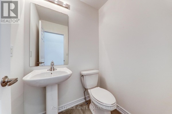 1141 Sepia Square, Pickering, ON L1X0H1 Photo 4