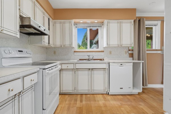 11411 78 Avenue, Delta, BC V4C1P1 Photo 5