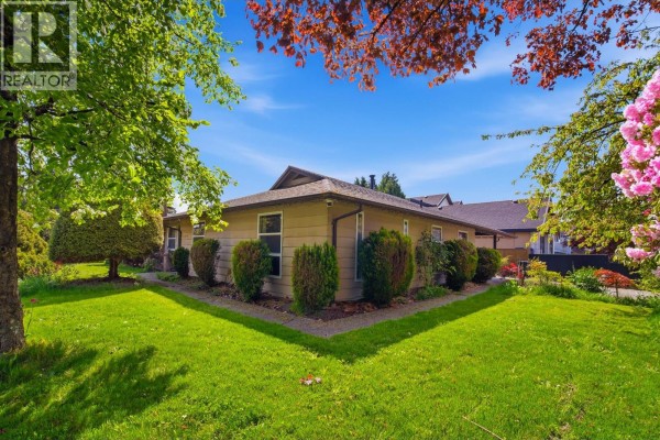11420 Daniels Road, Richmond, BC V6X1M8 Photo 2