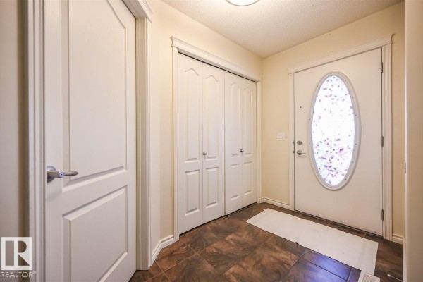 Kitchen - 11425 14 Av Sw, Edmonton, AB T6W0N4 Photo 3