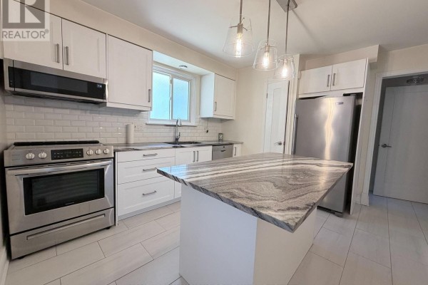 1143 Valley Court, Oshawa, ON L1J3M4 Photo 5