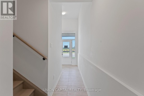Den - 11437 Leslie Street, Richmond Hill, ON L4S0N7 Photo 4