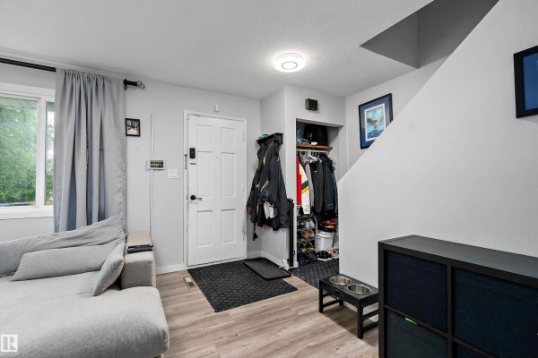 Family room - 11439 39 Av Nw, Edmonton, AB T6J0M5 Photo 4