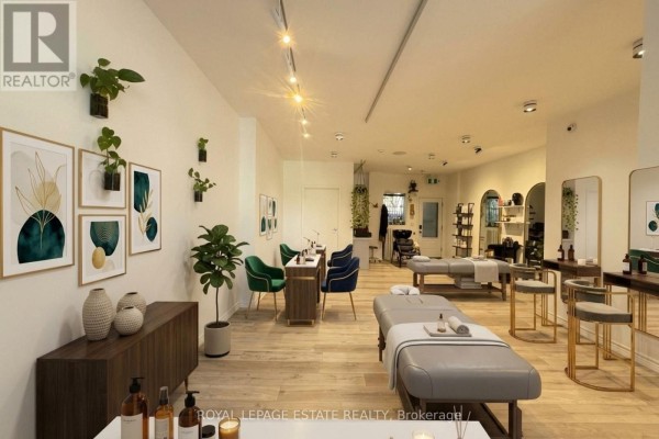 1144 Queen Street E, Toronto, ON M4M1L1 Photo 4