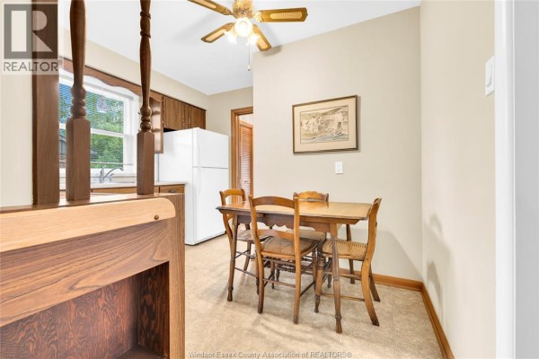 Laundry room - 1144 Virginia Avenue, Windsor, ON N8S2Y9 Photo 4