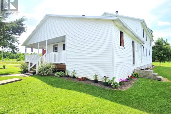 11449 Highway 62 Highway, Centre Hastings, ON, photo 3