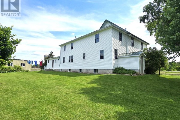 Family room - 11449 Highway 62 Highway, Centre Hastings, ON K0K2K0 Photo 5