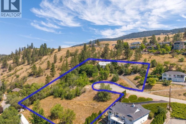 11451 Dakota Road, Lake Country, BC, photo 2