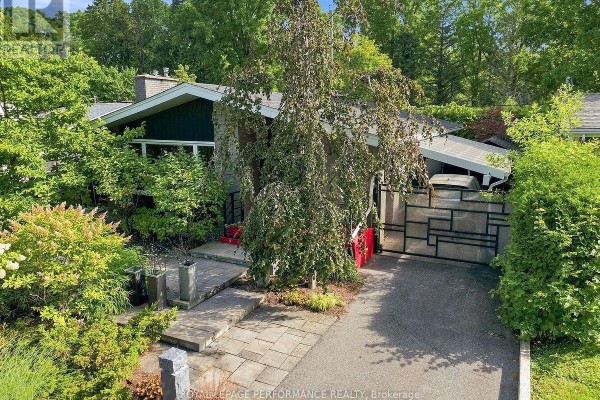 1147 Parkway Drive, Ottawa, ON, photo 2