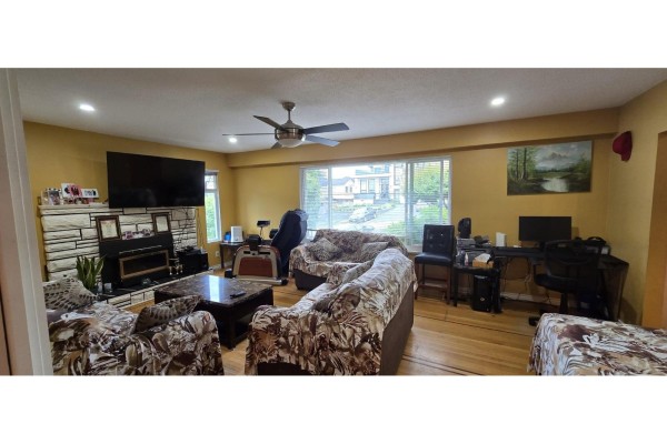 11475 139a Street, Surrey, BC V6X3L6 Photo 5