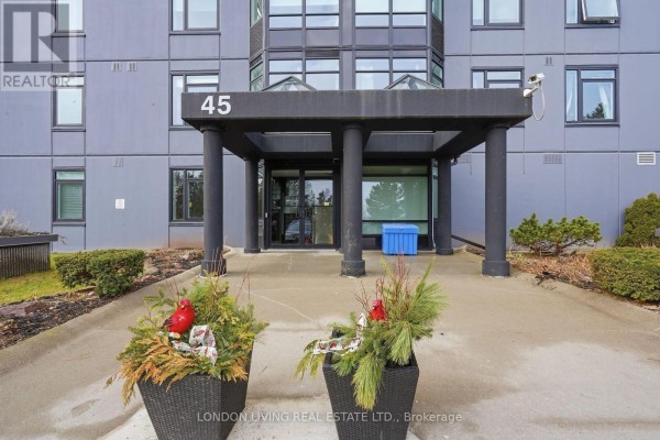 114b - 45 Pond Mills Road, London South, ON N5Z4W5 Photo 4
