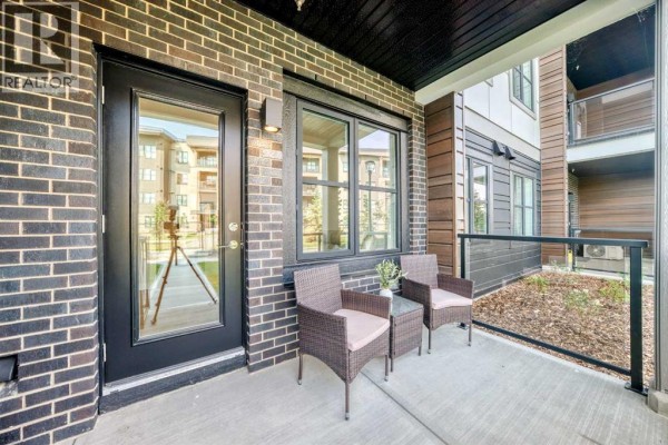 4pc Bathroom - 115, 175 Wolf Hollow Crescent Se, Calgary, AB T2X6T9 Photo 5