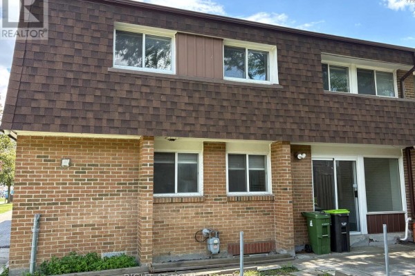 Kitchen - 115 - 16 Litchfield Court, Toronto, ON M9V2A8 Photo 4