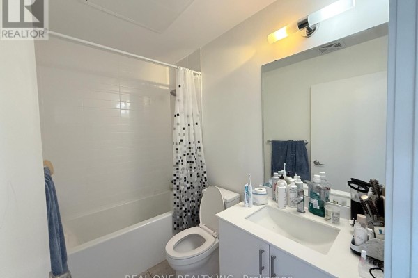 115 - 168 Sabina Drive, Oakville, ON L6H0W5 Photo 5