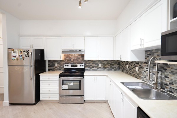 115 8139 121a Street, Surrey, BC, photo 3