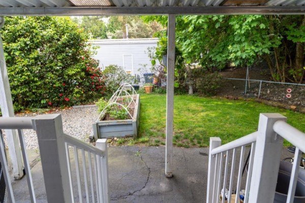115 8220 King George Highway, Surrey, BC V3W6E1 Photo 4