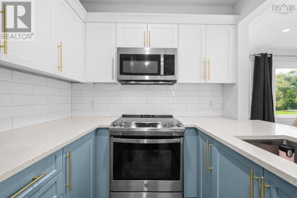 4pc Bathroom - 115 A Coronation Avenue, Halifax, NS B3N2M9 Photo 5