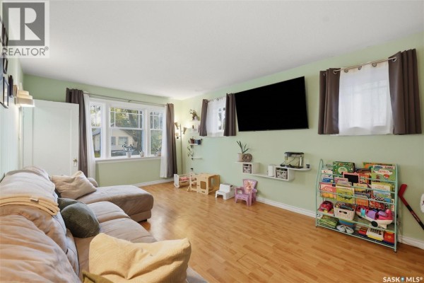 4pc Bathroom - 115 Ash Street E, Saskatoon, SK S7J0J7 Photo 5
