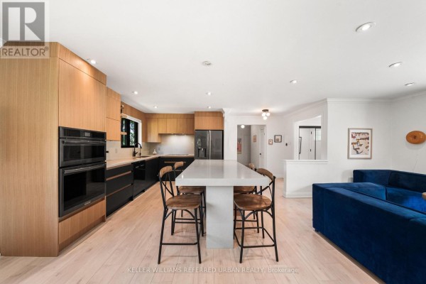 115 Bonnyview Drive, Toronto, ON, photo 2