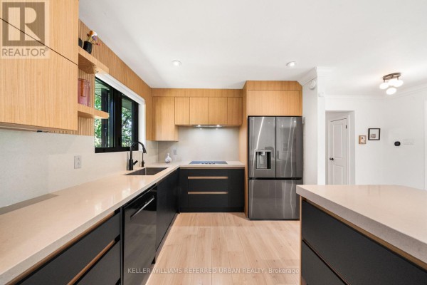 115 Bonnyview Drive, Toronto, ON, photo 3