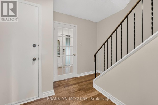 115 Castlefrank Road W, Ottawa, ON, photo 2