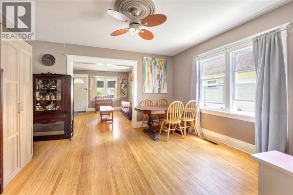 115 Collingwood Street, Sarnia, ON N7T6M8 Photo 5