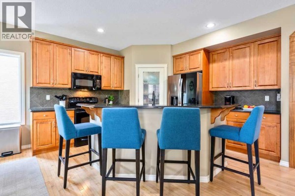 Kitchen - 115 Coopers Hill Sw, Airdrie, AB T4B0B9 Photo 4