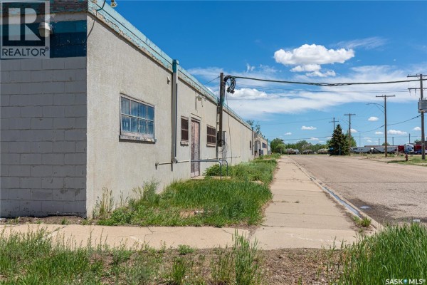 115 Coronation Drive, Moose Jaw, SK S6H0G3 Photo 5