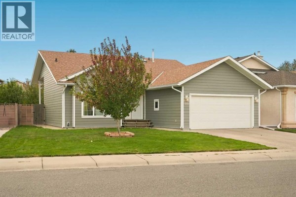 Foyer - 115 Cougar Road N, Lethbridge, AB T1H6P8 Photo 2