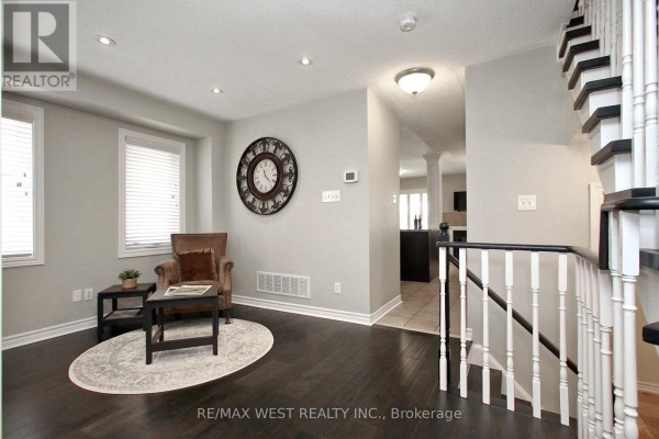 Primary Bedroom - 115 Grapevine Road, Caledon, ON L7E2M6 Photo 5
