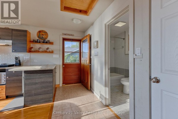 115 Greatview Trail, Whitewater Region, ON K8A6W2 Photo 5