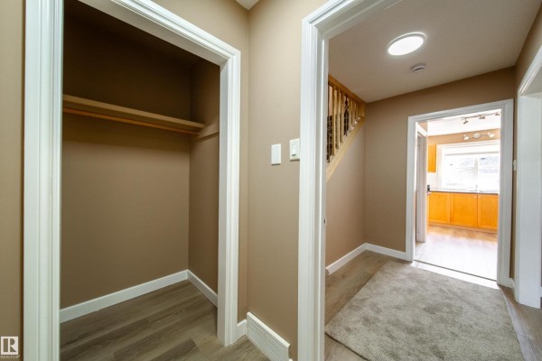 Primary Bedroom - 115 Griesbach Rd Nw, Edmonton, AB T5E6L8 Photo 4