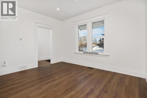 Primary Bedroom - 115 Niblock Street, Bawlf, AB T0B0J0 Photo 4