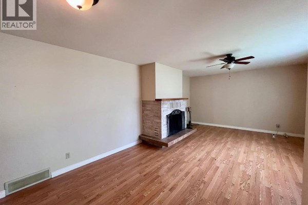 115 Poboktan Road, Hinton, AB, photo 3