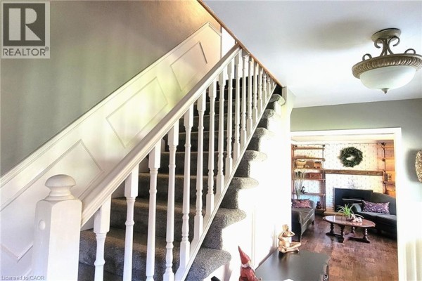 115 Southwood Drive, Cambridge, ON, photo 2