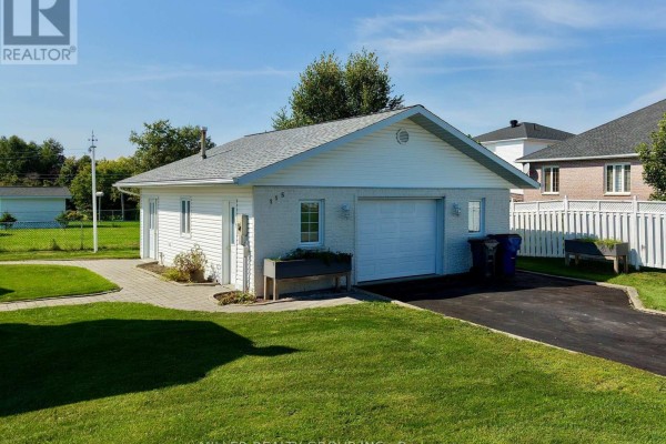 Bathroom - 115 Zetta Court, Temiskaming Shores, ON P0J1P0 Photo 2
