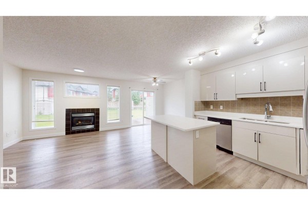 Dining room - 1150 37b Av Nw, Edmonton, AB T6T0E6 Photo 2