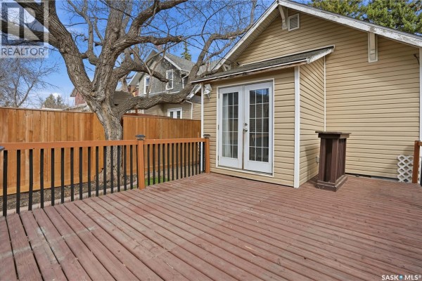 Foyer - 1150 3rd Avenue Ne, Moose Jaw, SK S6H1G1 Photo 2