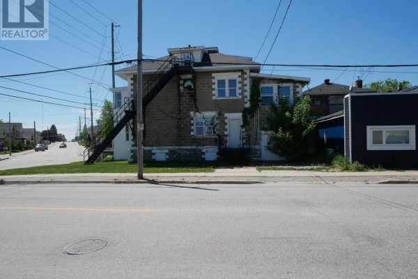 1150 Ferguson Street, North Bay, ON P1B1Y6 Photo 5