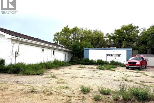 1150 O*byrne Street, Moose Jaw, SK S6H7T9 Photo 4